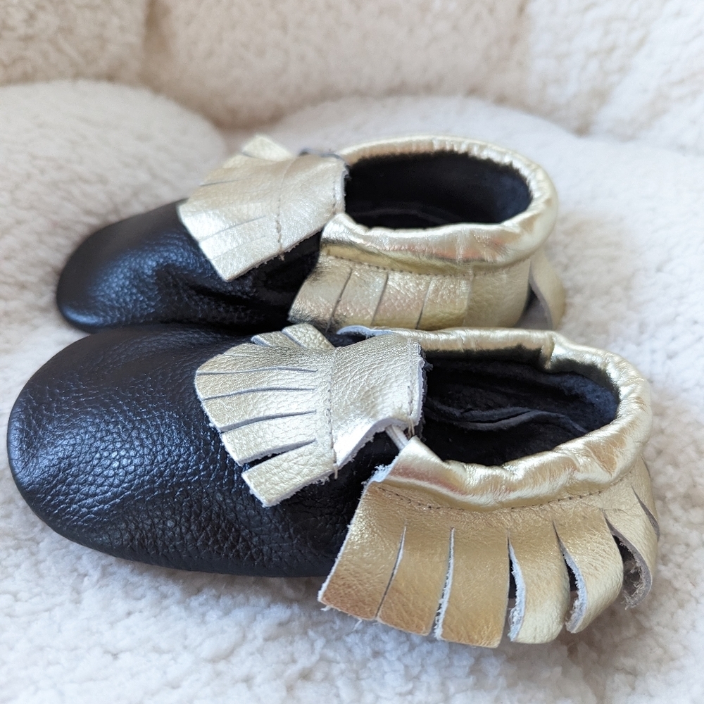 Baby Girl Leather Moccasin Shoes Black and Gold 6-12m 12-18m - Picture 6 of 9